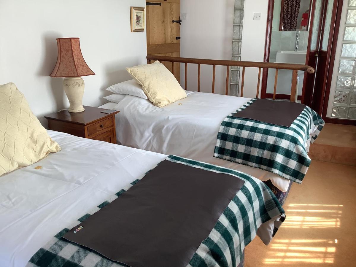 Bed and Breakfast Bwthyn Cudd Westbury  Exteriér fotografie
